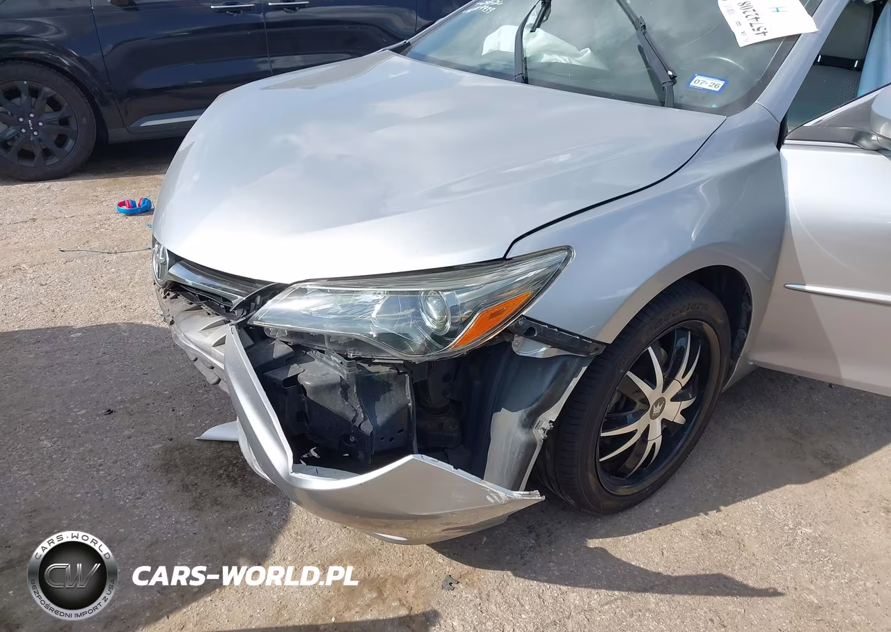 2015 Toyota Camry Se VIN:4T1BF1FK0FU079933 - 6