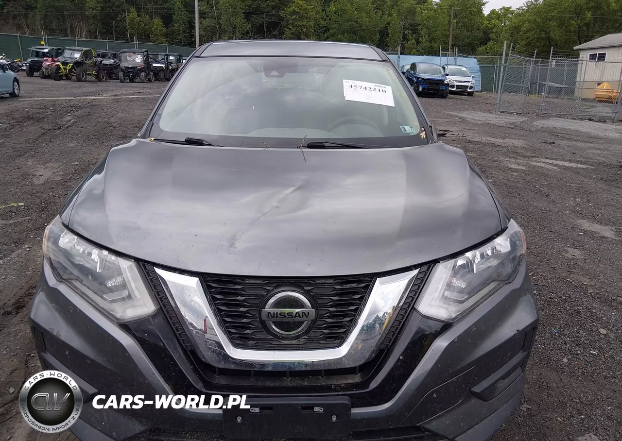 2019 Nissan Rogue S VIN:5N1AT2MV9KC813119 - 12