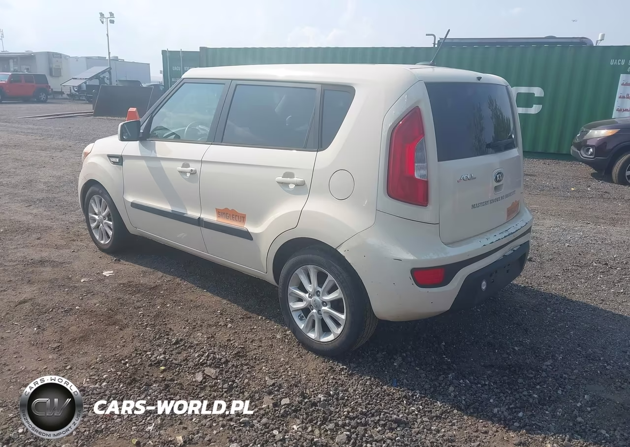 2013 Kia Soul VIN:KNDJT2A59D7769210 - 3