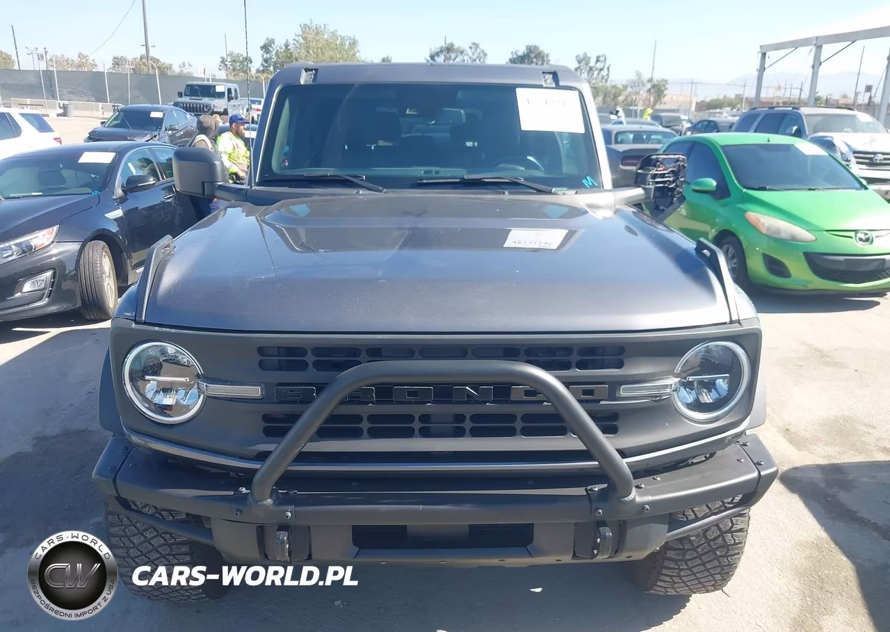 2023 Ford Bronco Black Diamond VIN:1FMDE5CP5PLB39652 - 13