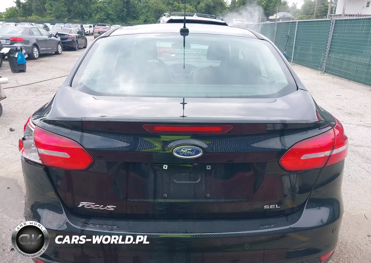2017 Ford Focus Sel VIN:1FADP3H28HL345393 - 16
