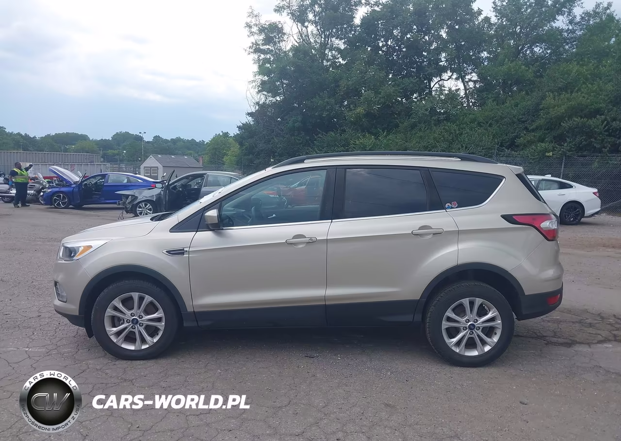 2018 Ford Escape Se VIN:1FMCU9GD4JUC84012 - 14