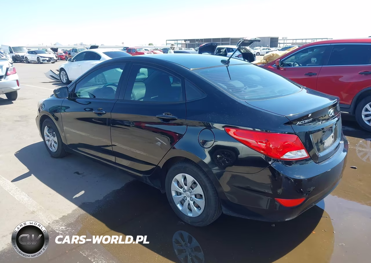 2015 Hyundai Accent Gls VIN:KMHCT4AE8FU926777 - 3