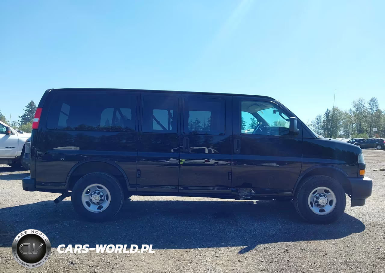 2018 Chevrolet Express 2500 Ls VIN:1GAWGEFG4J1289105 - 13