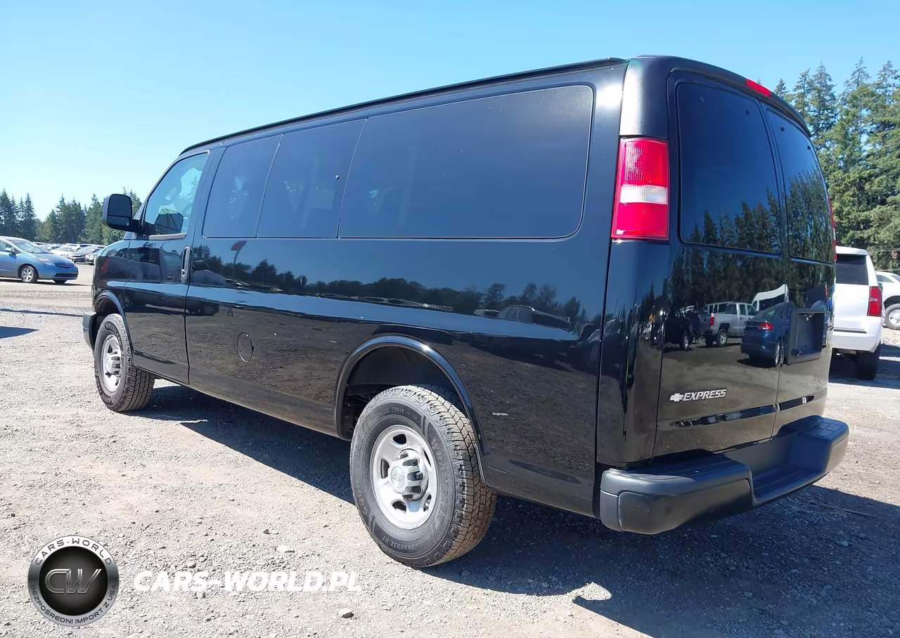 2018 Chevrolet Express 2500 Ls VIN:1GAWGEFG4J1289105 - 3