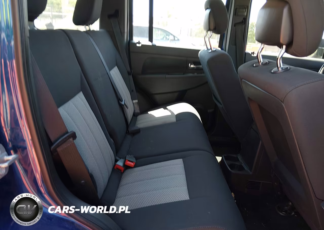 2010 Jeep Liberty Sport VIN:1J4PN2GK4AW168770 - 8