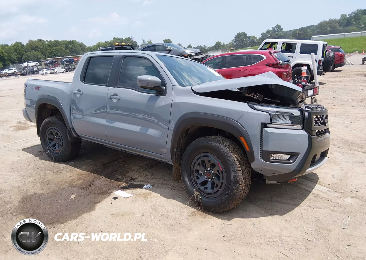 2025 Nissan Frontier Pro-4X 4X4 – zdjęcie 1 z 16