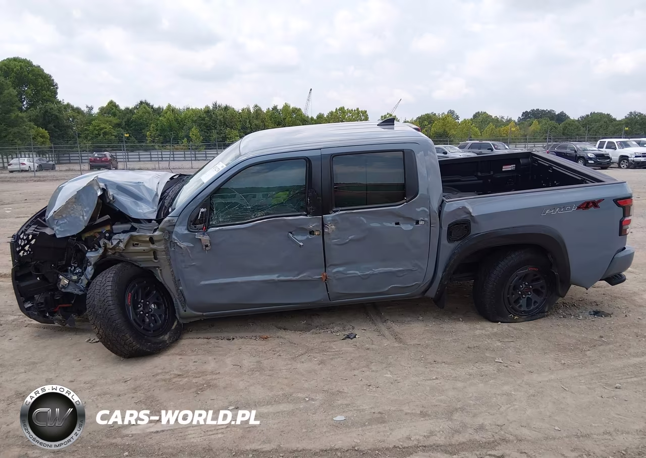 2025 Nissan Frontier Pro-4X 4X4 VIN:1N6ED1EK2SN661042 - 14