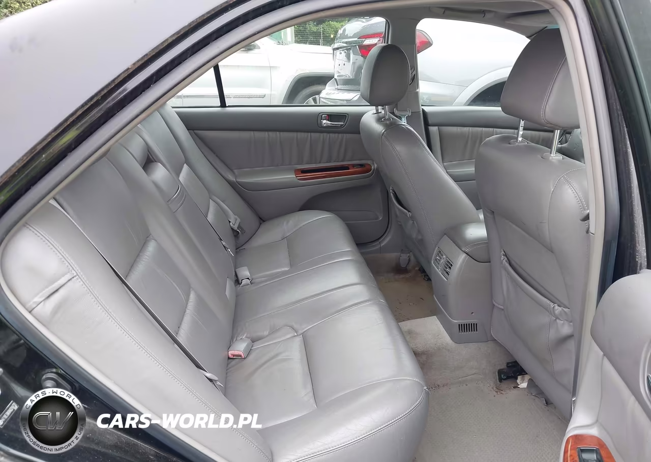 2004 Toyota Camry Xle VIN:4T1BE30KX4U314732 - 8