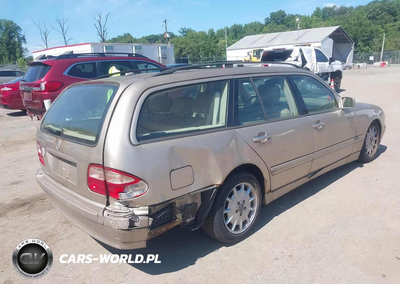 2001 Mercedes-Benz E 320 VIN:WDBJH65J11B264673 - 4