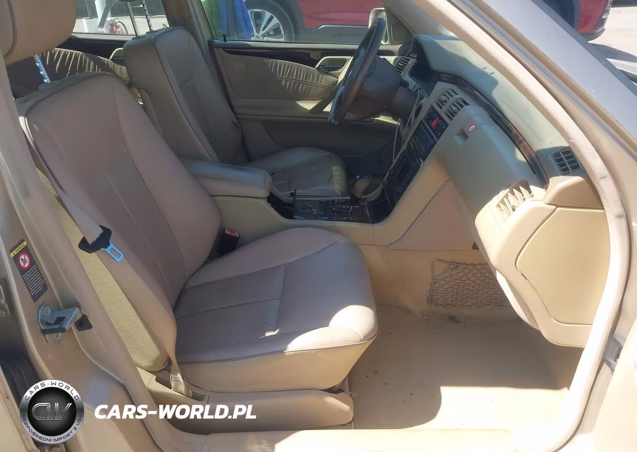 2001 Mercedes-Benz E 320 VIN:WDBJH65J11B264673 - 5