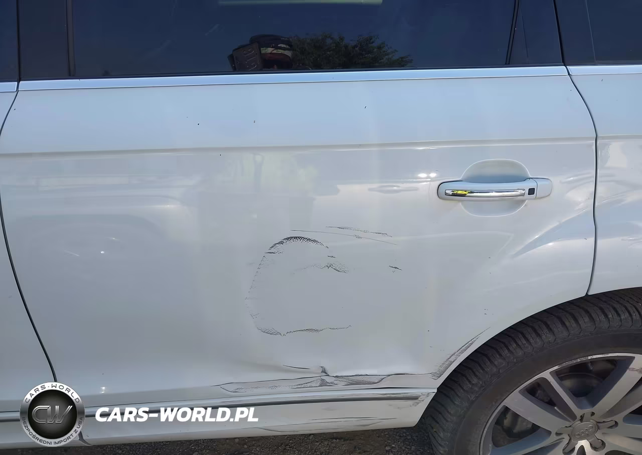 2014 Audi Q7 3.0T Premium VIN:WA1LGAFE1ED009818 - 14