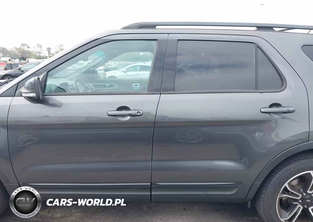 2015 Ford Explorer Sport VIN:1FM5K8GT9FGB81075 - 14