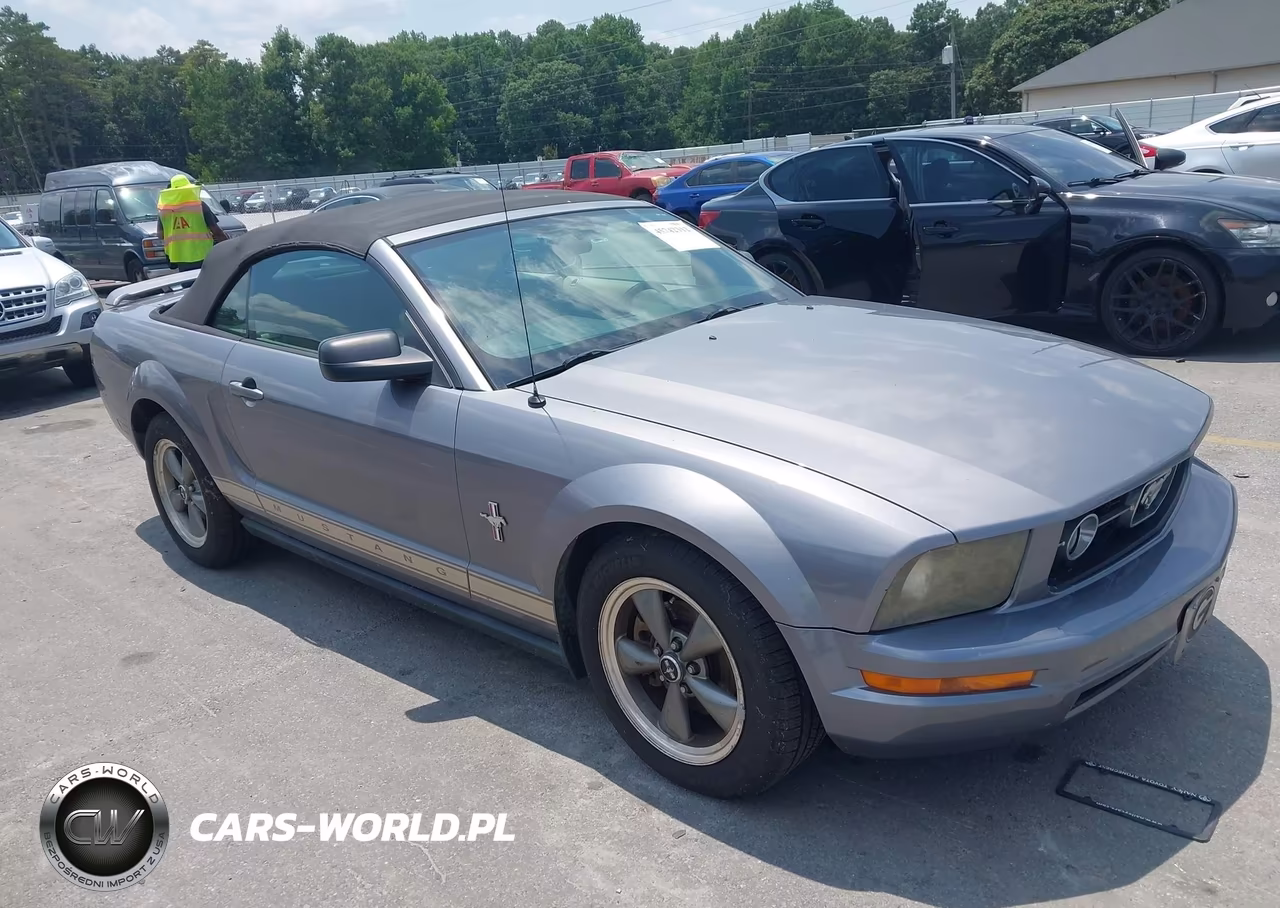 2006 Ford Mustang V6 – zdjęcie 1 z 11