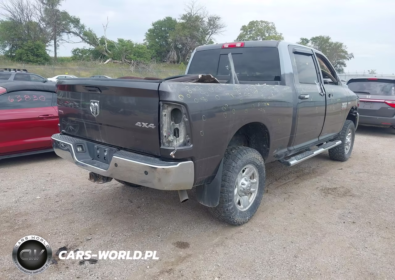 2014 Ram 2500 Slt VIN:3C6TR5DT8EG243344 - 4