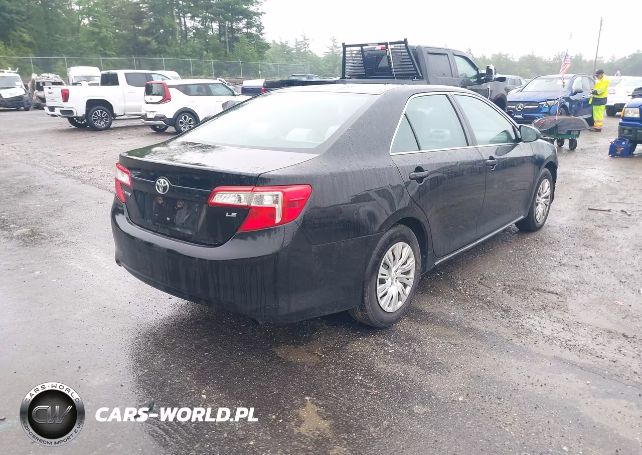 2014 Toyota Camry Le VIN:4T4BF1FK7ER439591 - 4