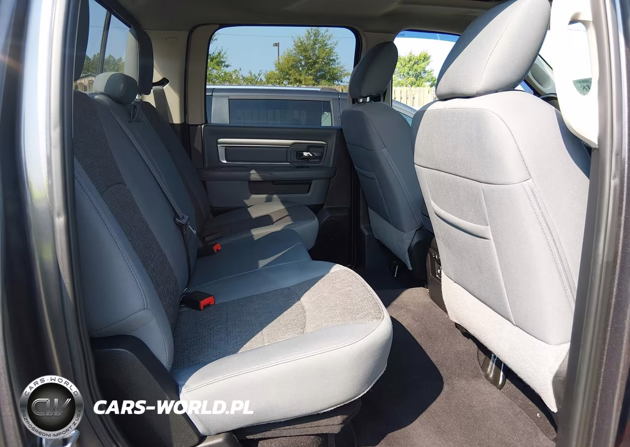 2018 Ram 1500 Big Horn 4X4 5'7 Box VIN:1C6RR7LM3JS338333 - 8