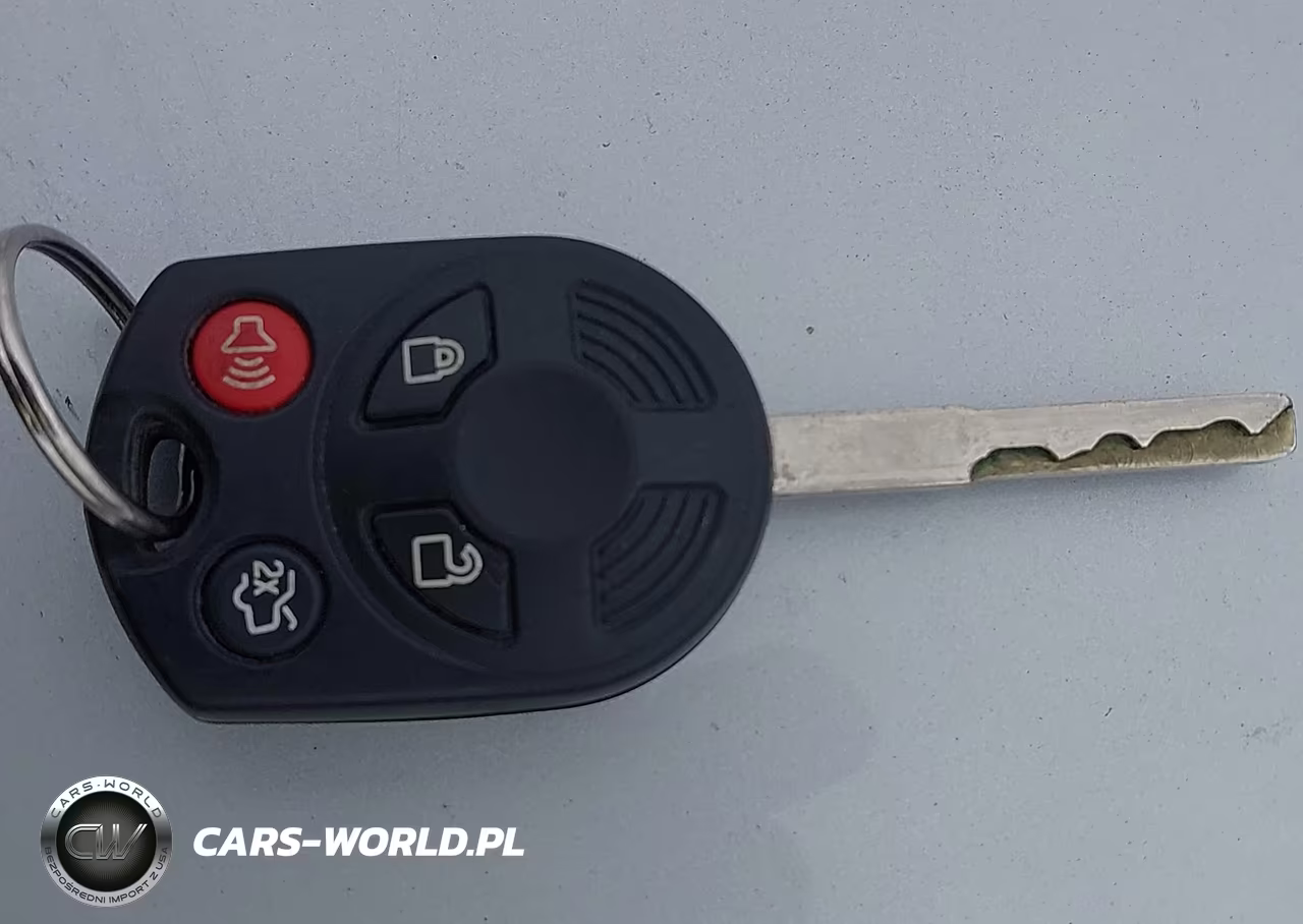2018 Ford Focus Se VIN:1FADP3K28JL258673 - 11