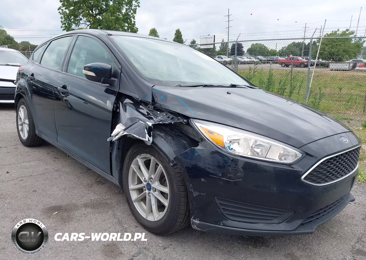 2018 Ford Focus Se VIN:1FADP3K28JL258673 - 6