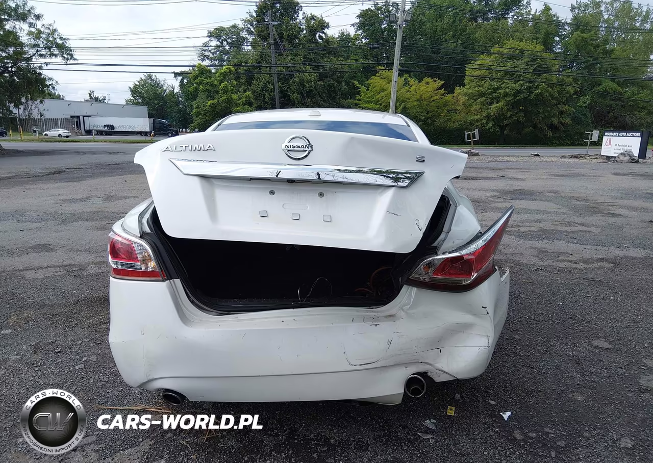 2015 Nissan Altima 2.5 S VIN:1N4AL3AP0FN368432 - 16