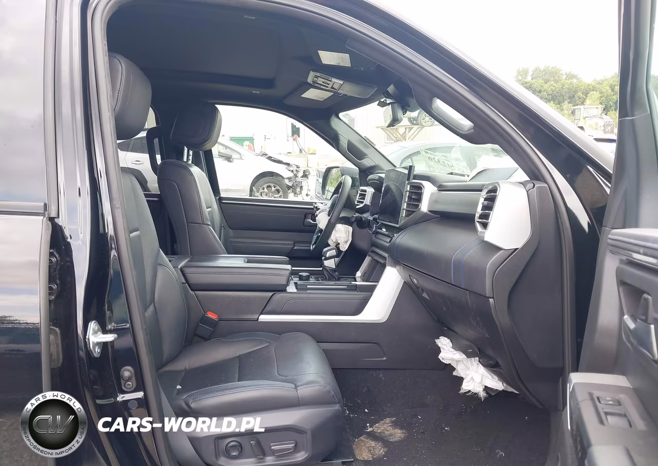 2025 Toyota Tundra Platinum VIN:5TFNA5DB3SX293219 - 5