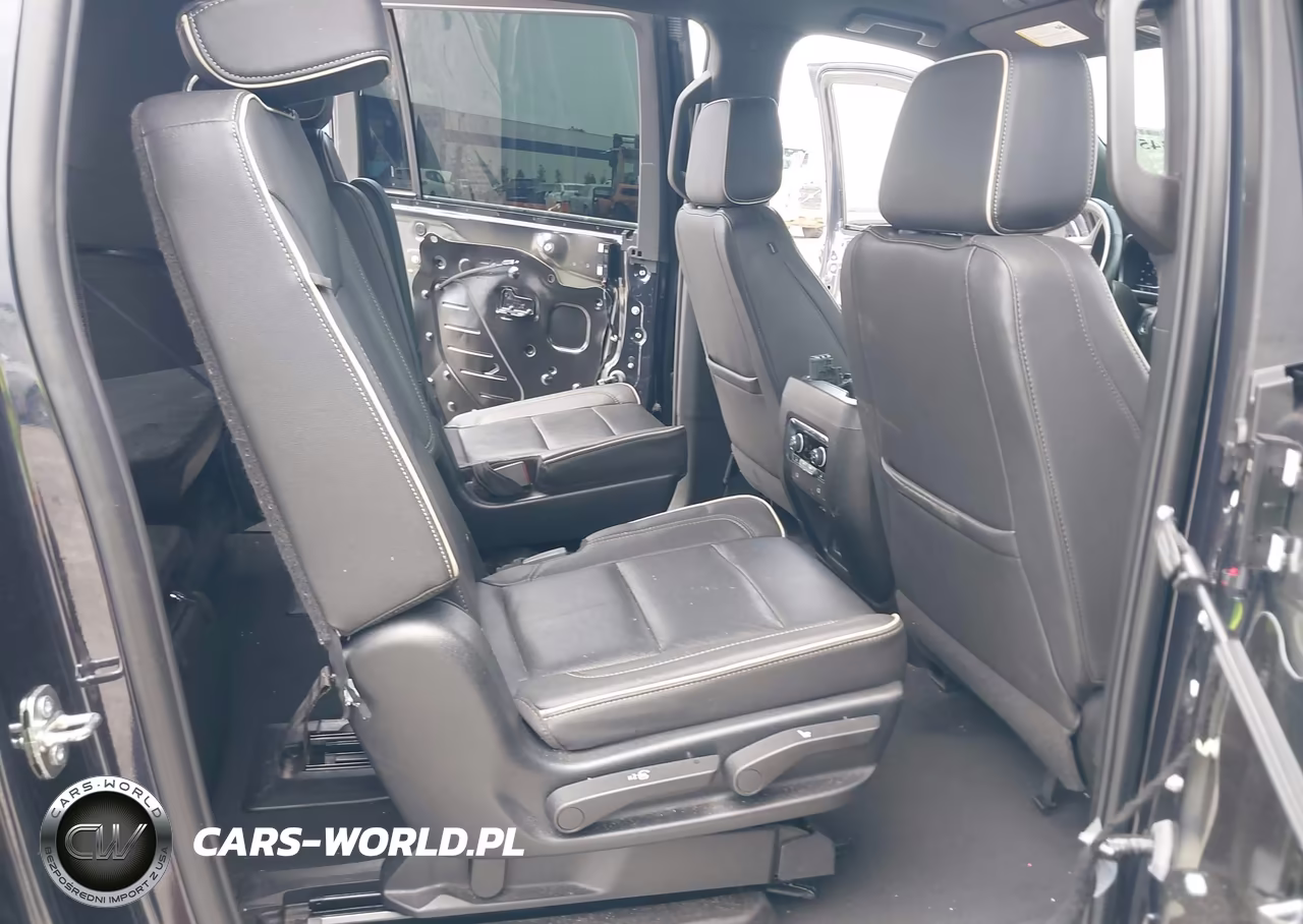 2023 Chevrolet Suburban 4Wd Premier VIN:1GNSKFKD1PR421437 - 8