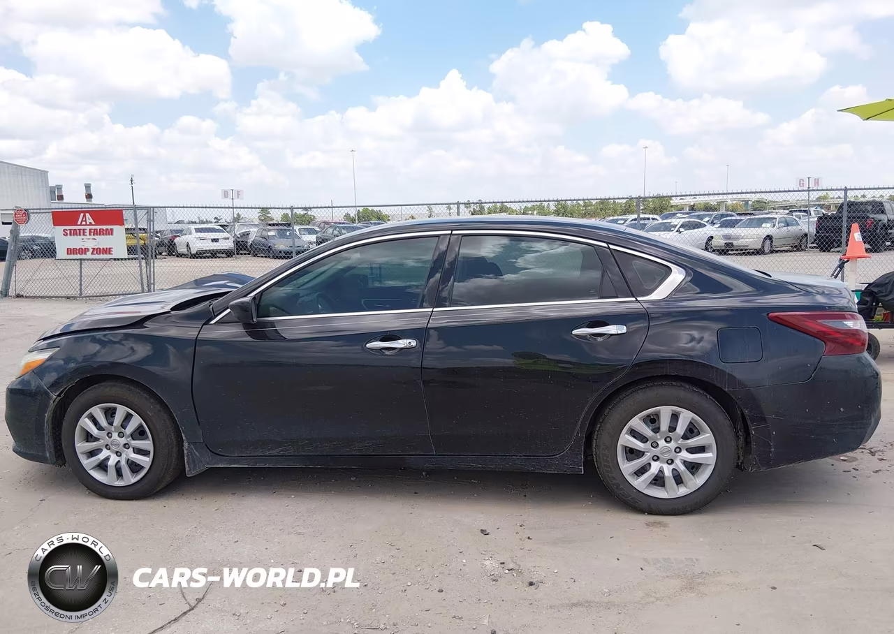 2018 Nissan Altima 2.5 S VIN:1N4AL3AP5JC473181 - 14