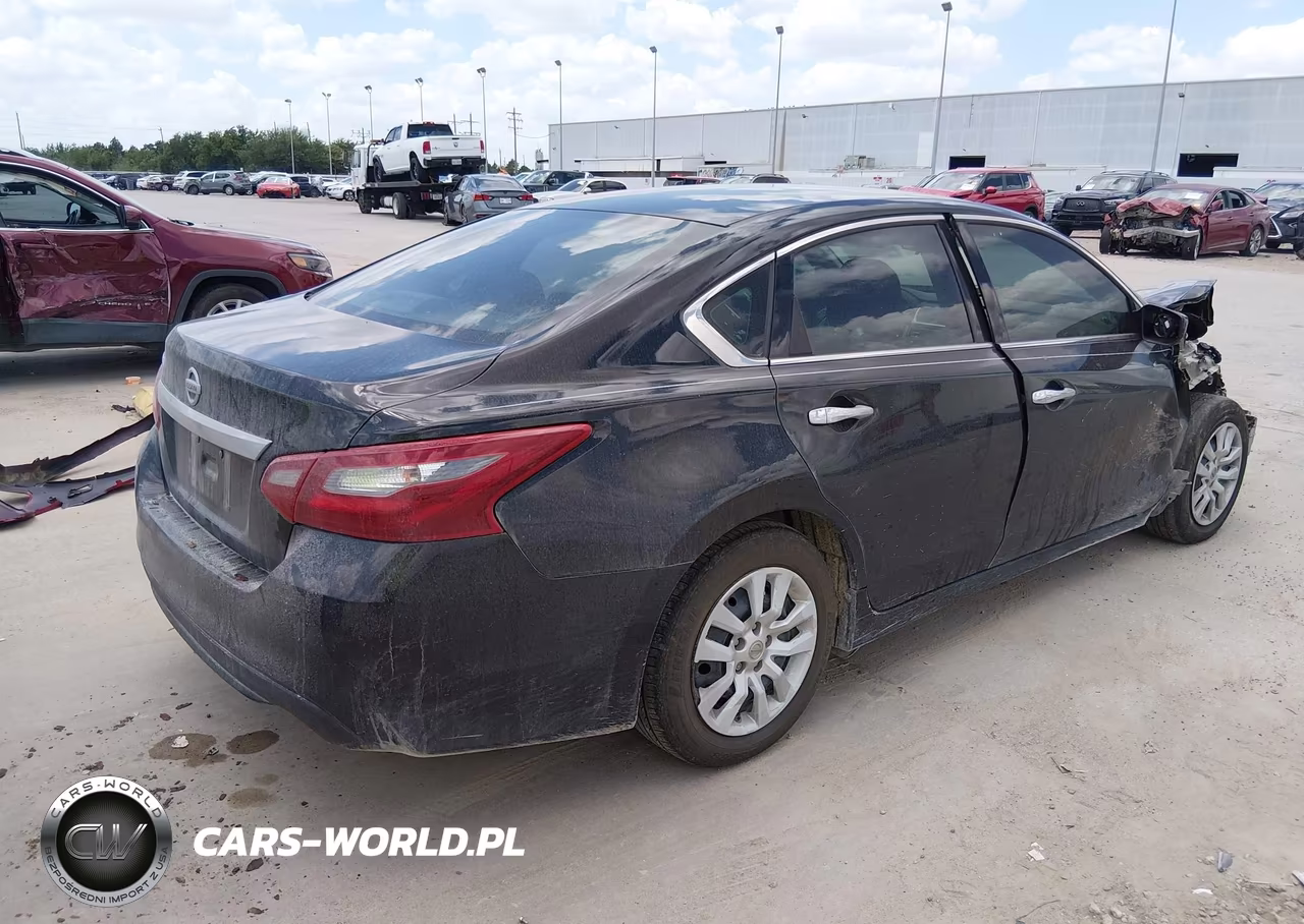2018 Nissan Altima 2.5 S VIN:1N4AL3AP5JC473181 - 4