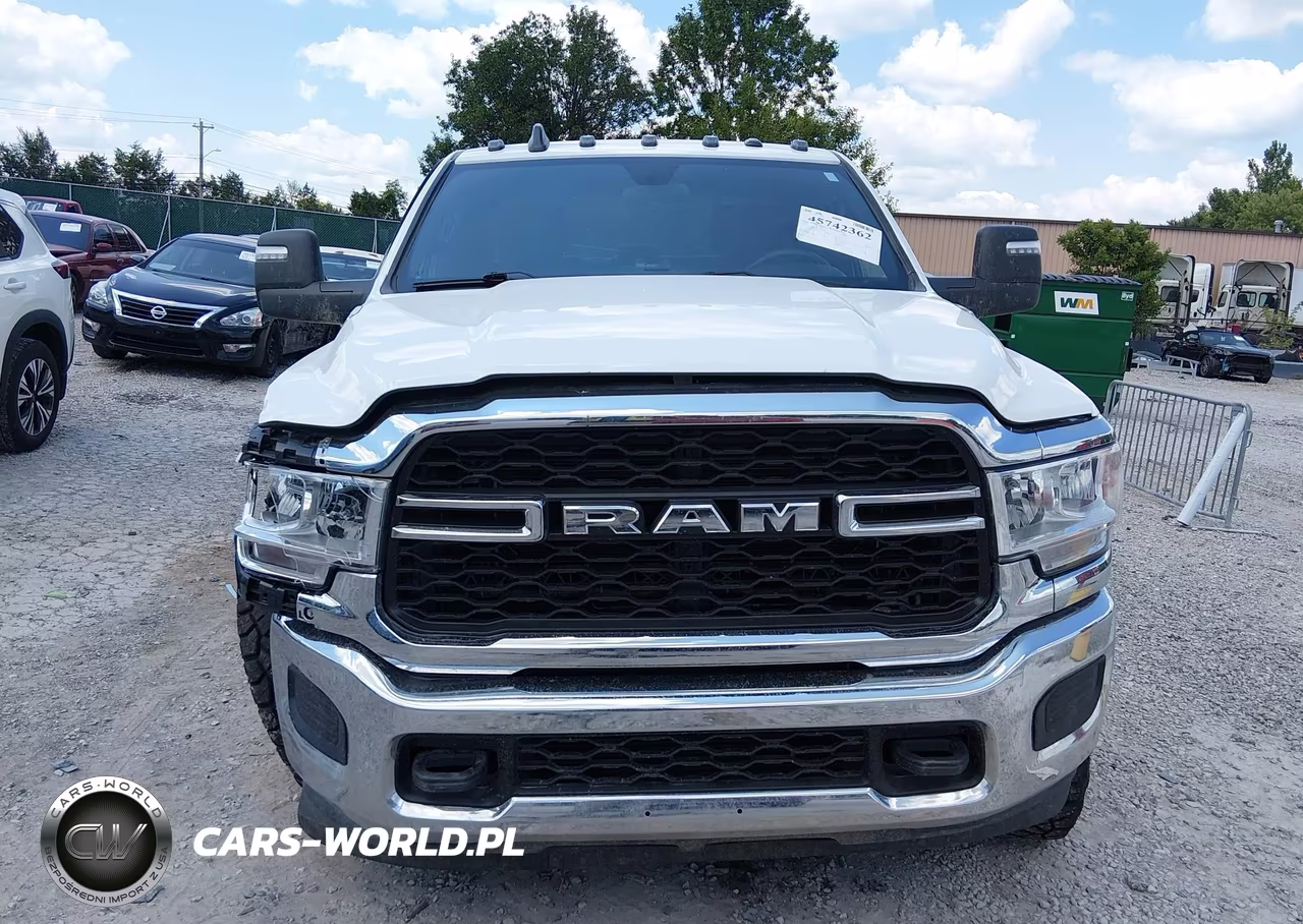 2024 Ram 2500 Tradesman 4X4 6'4 Box VIN:3C6UR5CL2RG220704 - 13