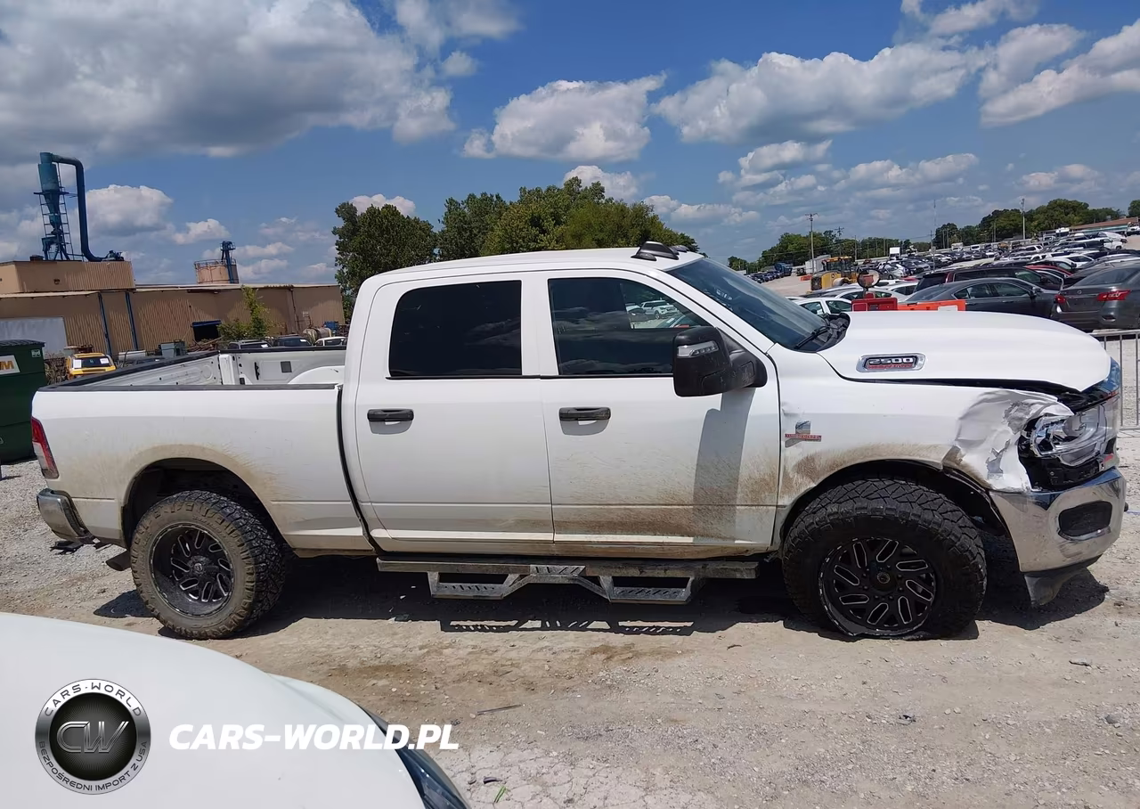 2024 Ram 2500 Tradesman 4X4 6'4 Box VIN:3C6UR5CL2RG220704 - 14