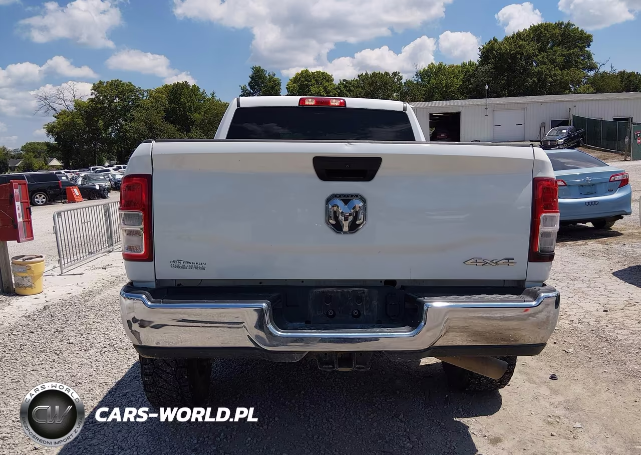 2024 Ram 2500 Tradesman 4X4 6'4 Box VIN:3C6UR5CL2RG220704 - 17