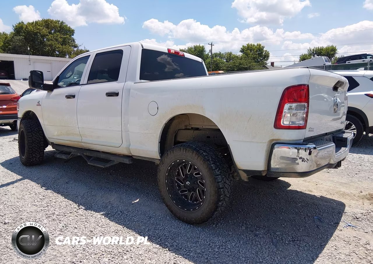 2024 Ram 2500 Tradesman 4X4 6'4 Box VIN:3C6UR5CL2RG220704 - 3