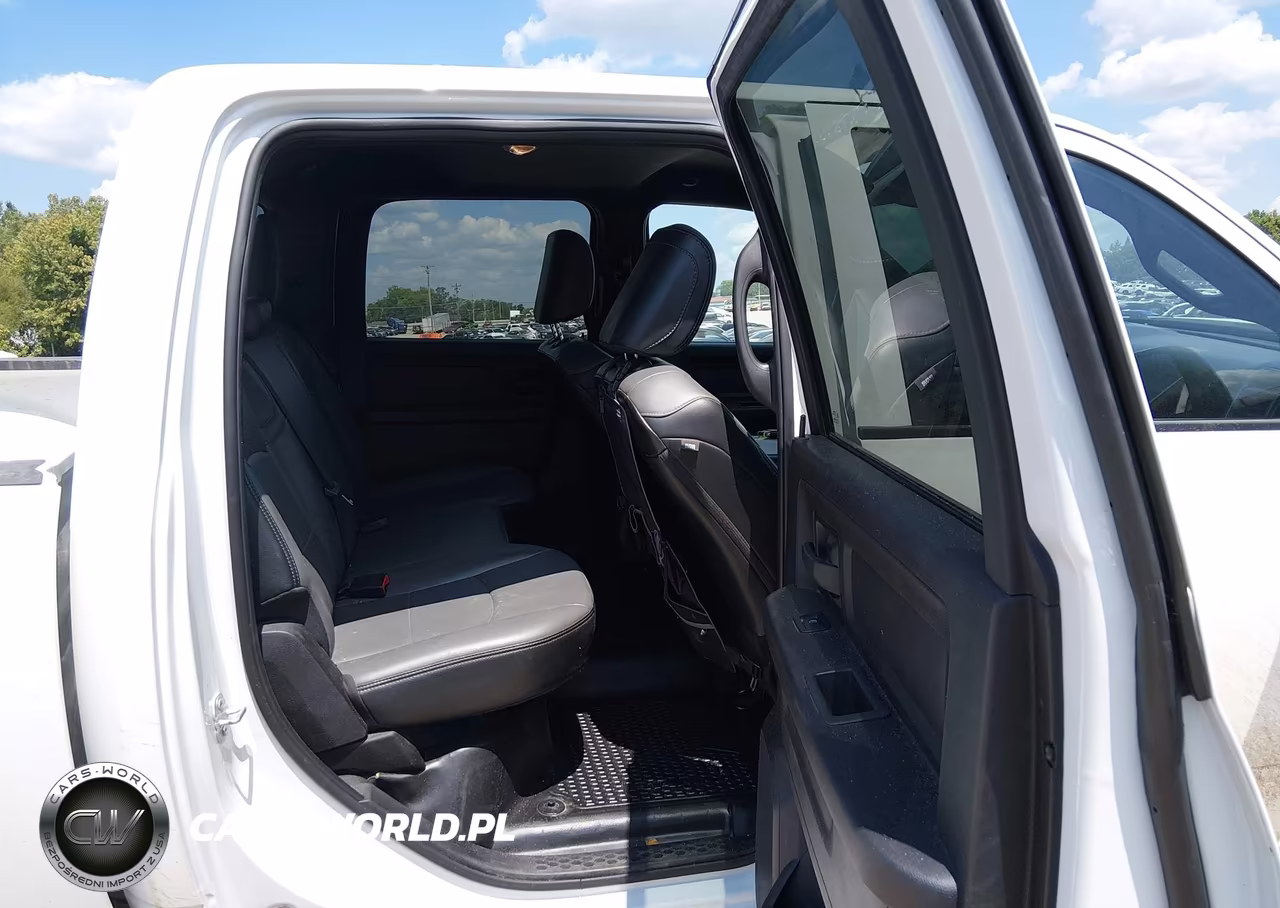 2024 Ram 2500 Tradesman 4X4 6'4 Box VIN:3C6UR5CL2RG220704 - 8