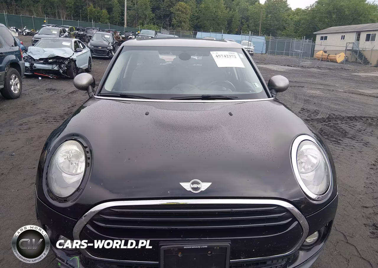 2017 Mini Clubman Cooper VIN:WMWLU1C57H2C41715 - 12