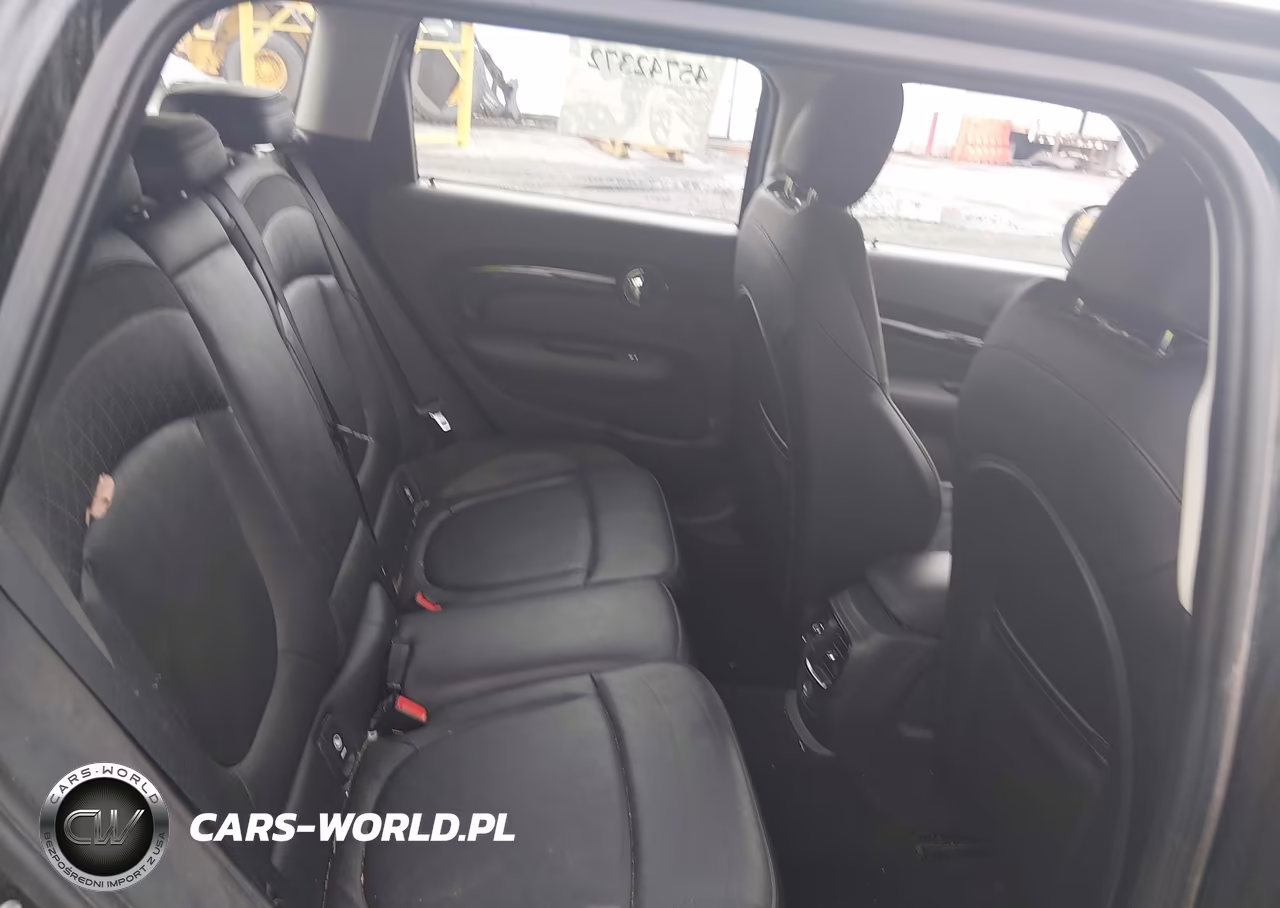 2017 Mini Clubman Cooper VIN:WMWLU1C57H2C41715 - 8