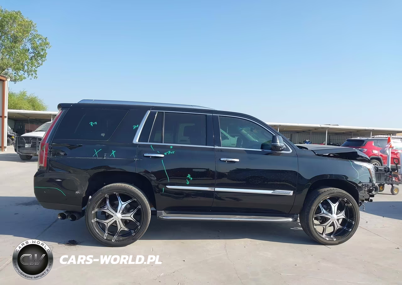 2017 Cadillac Escalade Luxury VIN:1GYS3BKJ9HR325880 - 14