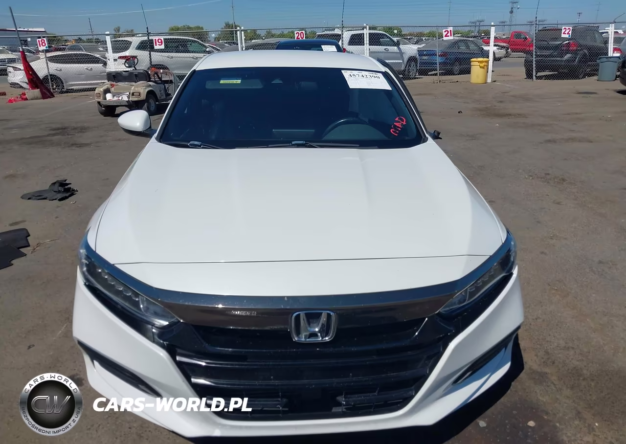 2018 Honda Accord Sport VIN:1HGCV1F33JA227122 - 11
