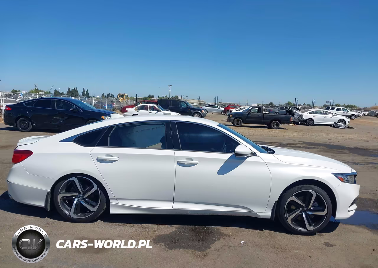 2018 Honda Accord Sport VIN:1HGCV1F33JA227122 - 12