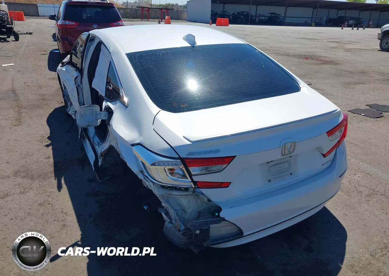 2018 Honda Accord Sport VIN:1HGCV1F33JA227122 - 3
