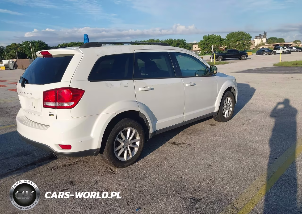 2017 Dodge Journey Sxt VIN:3C4PDCBG3HT572659 - 4