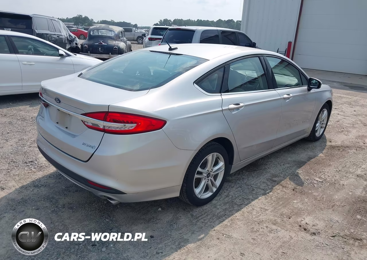 2018 Ford Fusion Hybrid S VIN:3FA6P0UU7JR271583 - 4