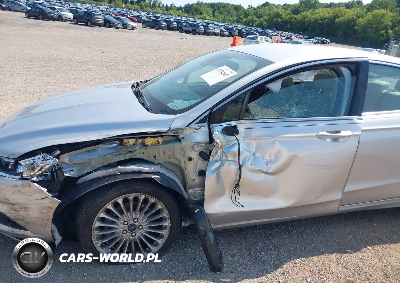 2016 Ford Fusion Titanium VIN:3FA6P0K94GR351379 - 6