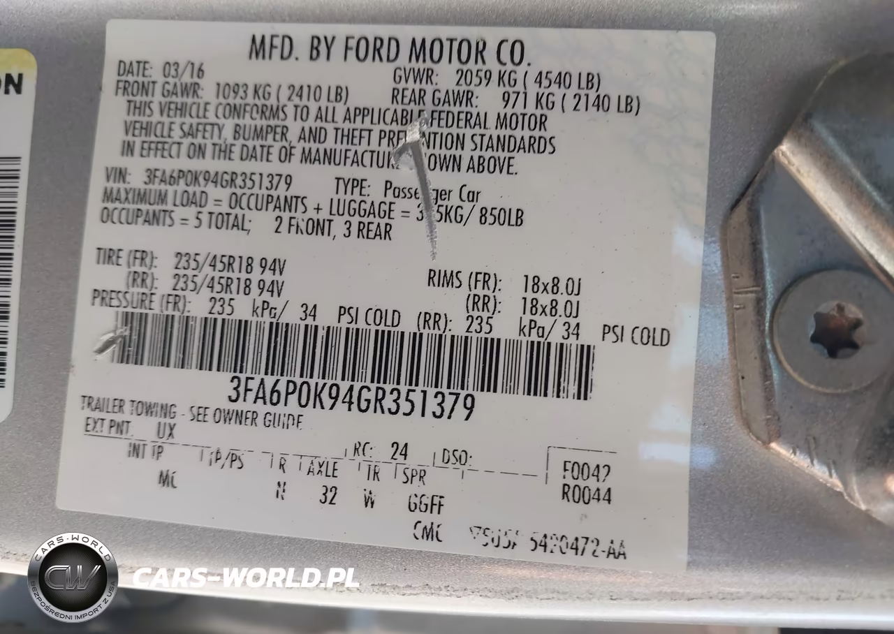 2016 Ford Fusion Titanium VIN:3FA6P0K94GR351379 - 9