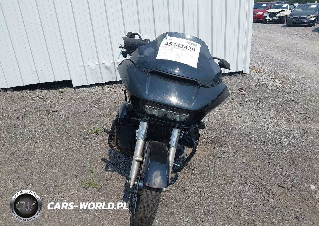2015 Harley-Davidson Fltrxs Road Glide Special VIN:1HD1KTM1XFB656947 - 5