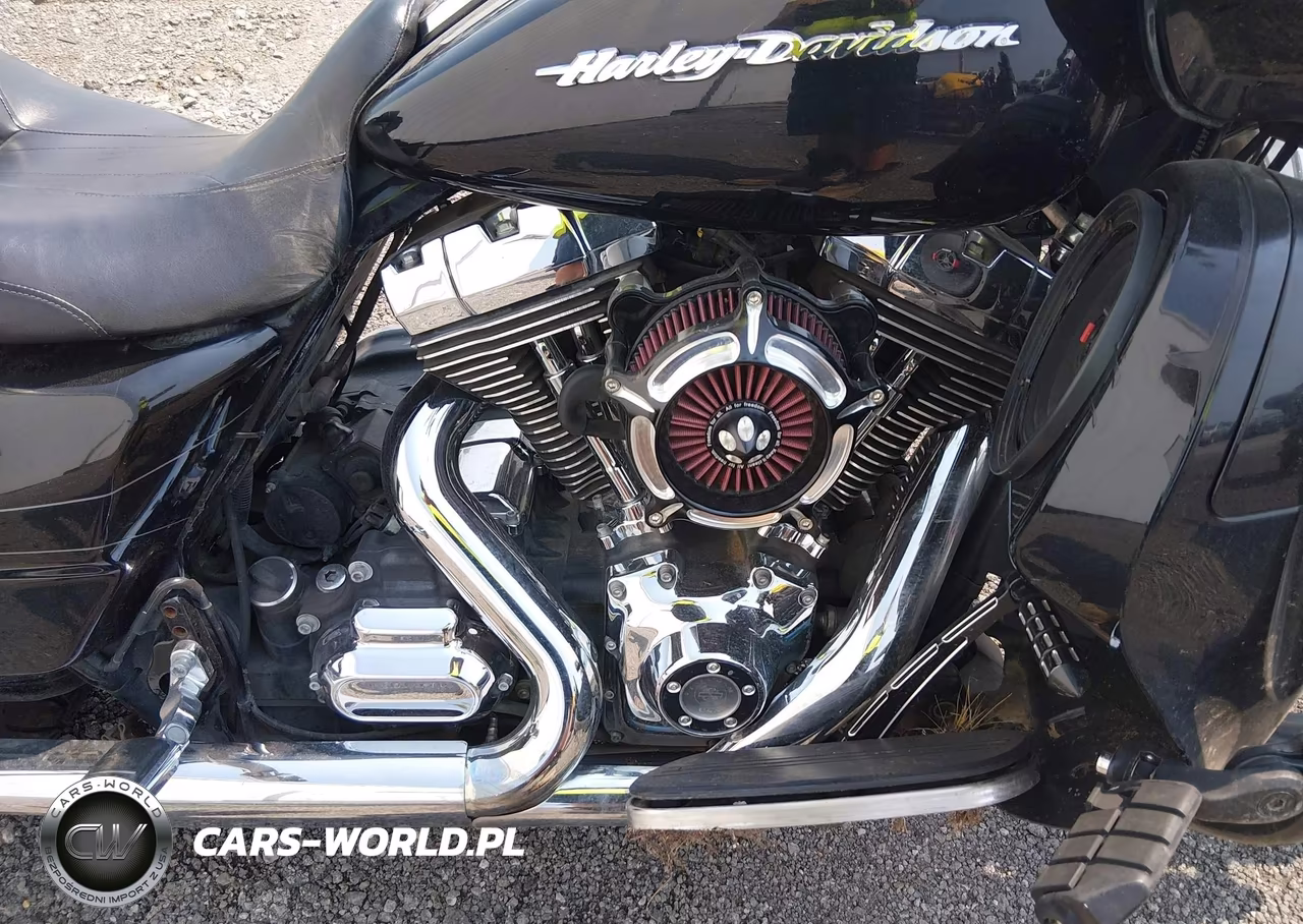 2015 Harley-Davidson Fltrxs Road Glide Special VIN:1HD1KTM1XFB656947 - 8