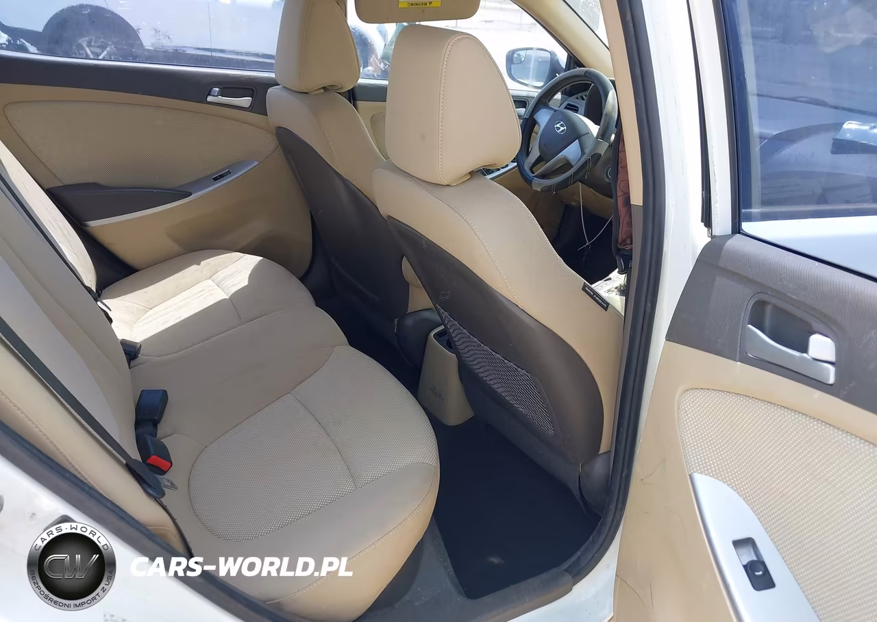 2014 Hyundai Accent Gls VIN:KMHCT4AE3EU749764 - 8