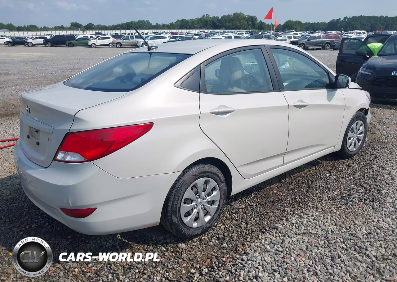 2016 Hyundai Accent Se VIN:KMHCT4AE7GU036210 - 4