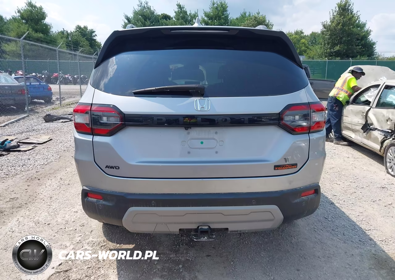 2025 Honda Pilot Trailsport VIN:5FNYG1H66SB088747 - 16