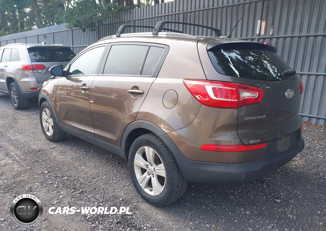 2011 Kia Sportage Lx VIN:KNDPB3A25B7054687 - 3