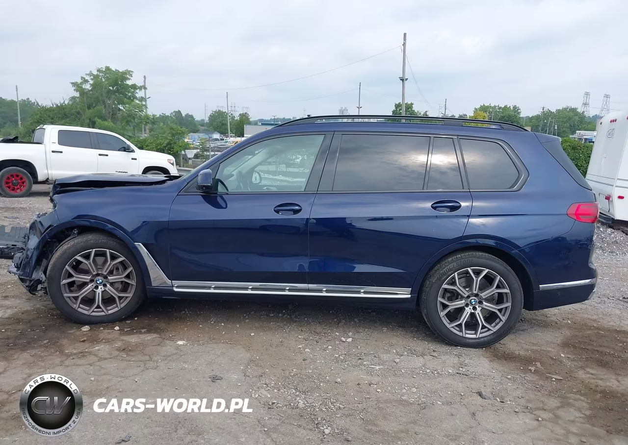 2021 BMW X7 xDrive40I VIN:5UXCW2C08M9G12615 - 13